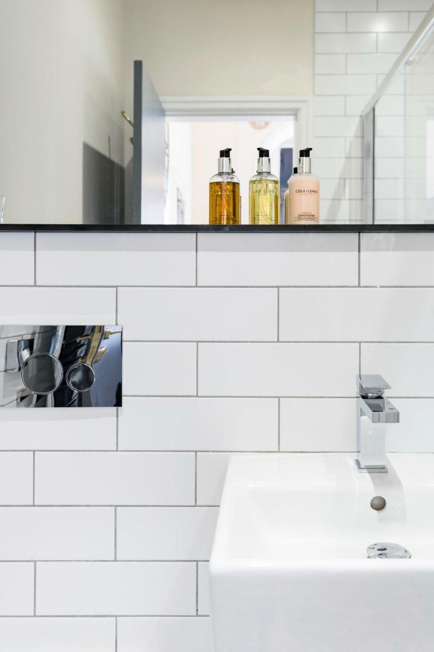 The Heaton At Claremont Serviced Apartments Λιντς Εξωτερικό φωτογραφία